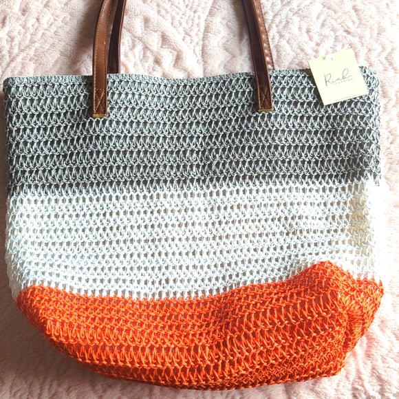 Last One in this Color! Crochet Shopper/Beach Tote - Picture 2 of 5